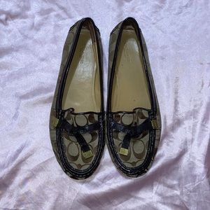 Coach Signature Brown Loafers Patent Leather Trim
